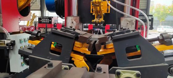 AC380V 50Hz Máy kết nối thanh thép hàn chuyên nghiệp với độ chính xác hàn cao