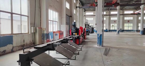 8-12m/min Truss làm máy với độ chính xác cao 1 năm bảo hành
