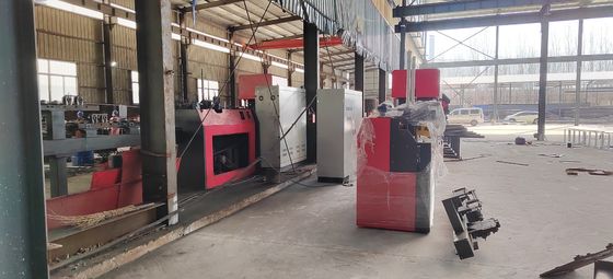 Đường dây sản xuất hàn chùm lưới được điều khiển bằng màn hình cảm ứng với lỗi chiều dài ± 5 mm/m